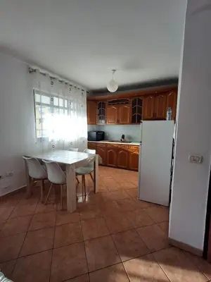 Apartament 2+1 me qera në Kthesa e Kamzës, Tiranë, 90 m². Foto 7 nga 11