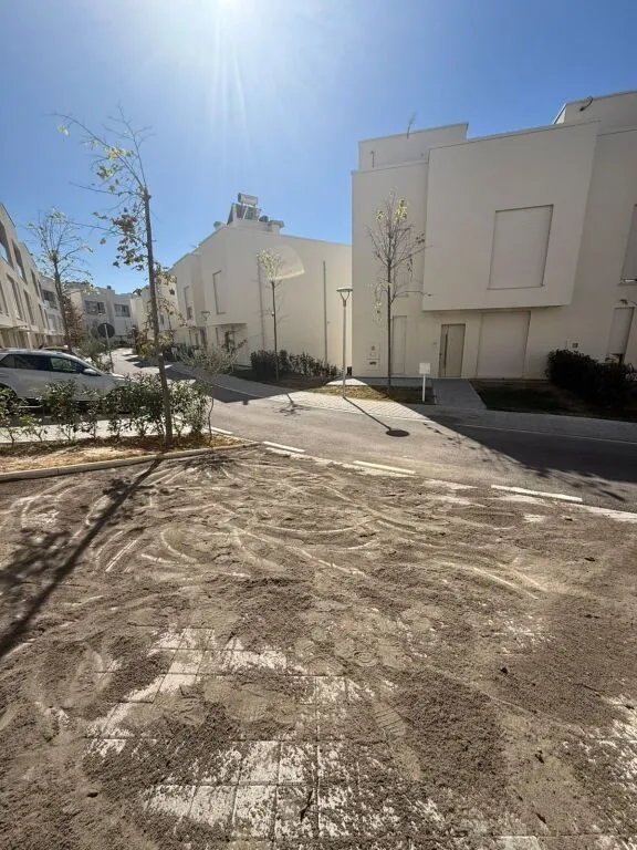 Vilë me qera në Sauk, Tiranë, 250 m². Foto 1 nga 4