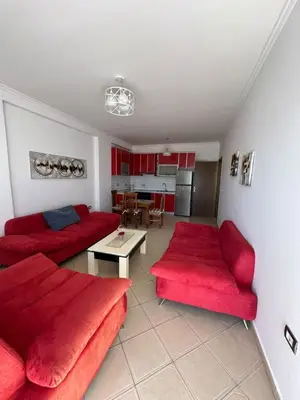 Apartament 1+1 me qera në Rruga e Kavajës, Tiranë, 70 m². Foto 2 nga 5