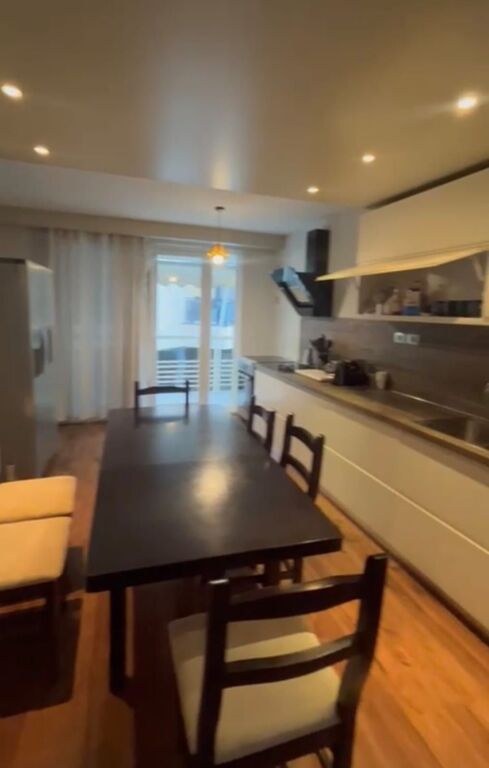 Appartamento 2+1 in affitto a Blloku, Tirana, 114 m². Foto 2 di 3