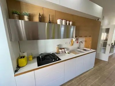 Apartament 2+1 me qera në Rruga Myslym Shyri, Tiranë, 100 m². Foto 3 nga 11
