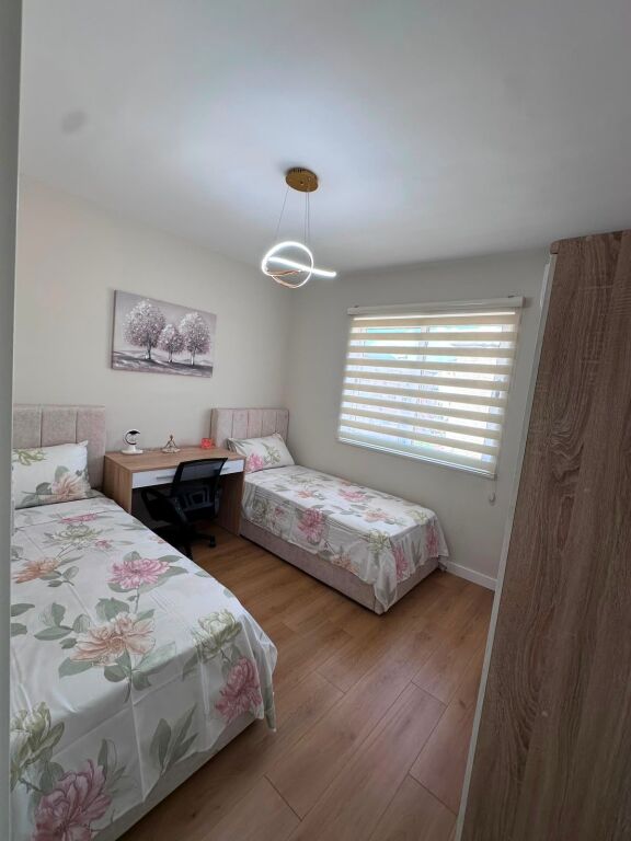 Apartament 3+1 me qera në Brryli, Tiranë, 85 m². Foto 3 nga 3