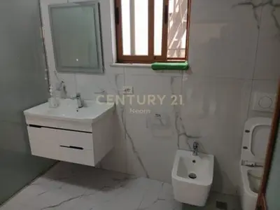 Apartment 1+1 for rent in Spitali Ushtarak, Tirana, 120 m². Photo 3 of 6