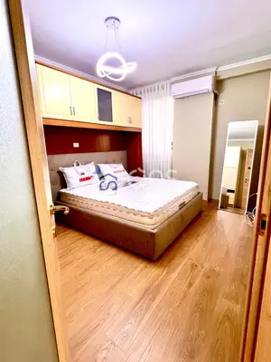 Appartamento 1+1 in affitto a Brryli, Tirana, 69 m². Foto 5 di 7