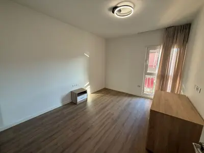 Appartamento 2+1 in affitto a Rruga e Kosovarëve, Tirana, 120 m². Foto 8 di 11