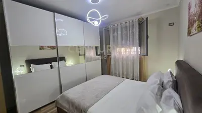 Appartamento 1+1 in affitto a Myslym Shyri, Tirana, 53 m². Foto 4 di 5