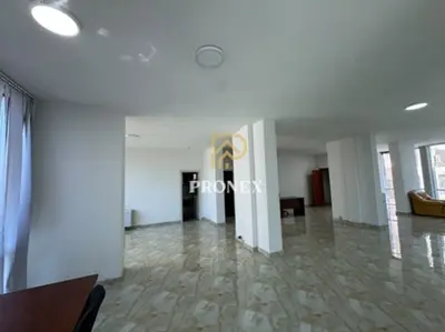 Commercial space for rent in Rruga Hysen Kertusha, Durrës, 342 m². Photo 6 of 12