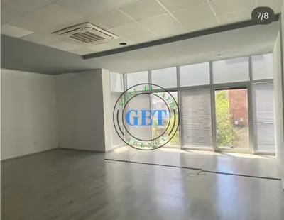 Ambient biznesi me qera në Sheshi Pranvera, Durrës, 200 m². Foto 3 nga 6