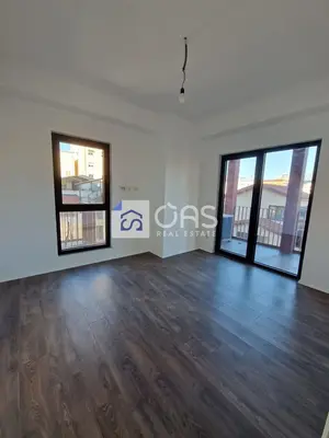 Office for rent in Rruga e Kavajës, Tirana, 103 m². Photo 2 of 6