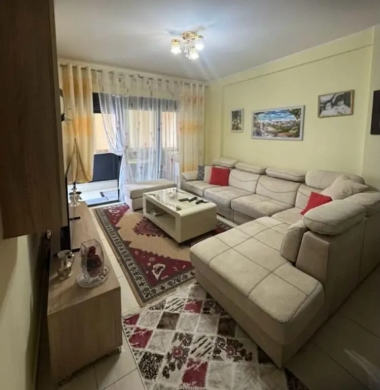 Appartamento 2+1 in affitto ad Astir, Tirana, 113 m². Foto 1 di 4