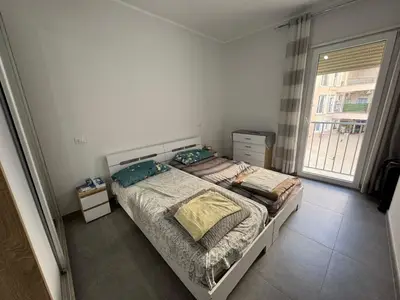 Apartment 2+1 for rent in Sheshi Pranvera, Durrës, 85 m². Photo 5 of 7