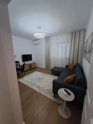 Appartamento 1+1 in affitto a Restorant Durrësi, Tirana, 60 m². Foto 2 di 7