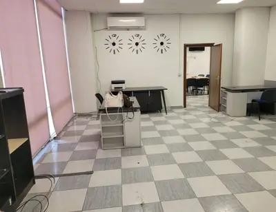 Ambient biznesi me qera në Myslym Shyri, Tiranë, 185 m². Foto 5 nga 11