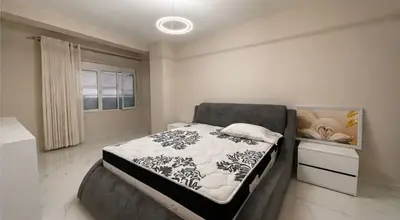 Apartament 1+1 me qera në Prokuroria e Tiranës, Tiranë, 70 m². Foto 3 nga 4