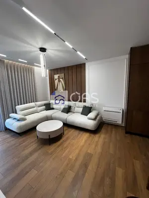 Appartamento 3+1 in affitto a Bulevardi i Ri, Tirana, 149 m². Foto 1 di 12