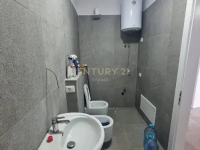 Appartamento 2+1 in affitto a Spitali QSUT, Tirana, 96 m². Foto 5 di 7