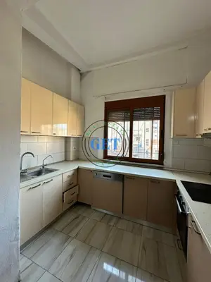 Appartamento 3+1 in affitto a Qendra Tregtare Blue Star, Durazzo, 100 m². Foto 2 di 7