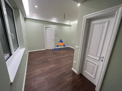 Villa in affitto a Mjull Bathore, Tirana, 588 m². Foto 5 di 5