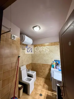 Appartamento 2+1 in affitto a Rruga e Kavajës, Tirana, 75 m². Foto 5 di 6
