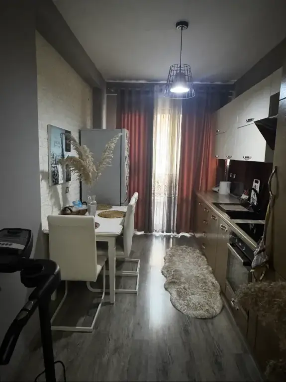 Apartment 1+1 for rent in Yzberisht, Tirana, 80 m². Photo 2 of 3
