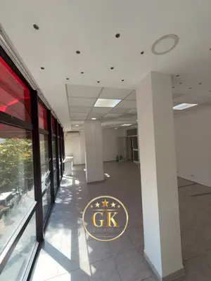Locale commerciale in affitto a Rruga Mozaikeve, Durazzo, 60 m². Foto 4 di 8