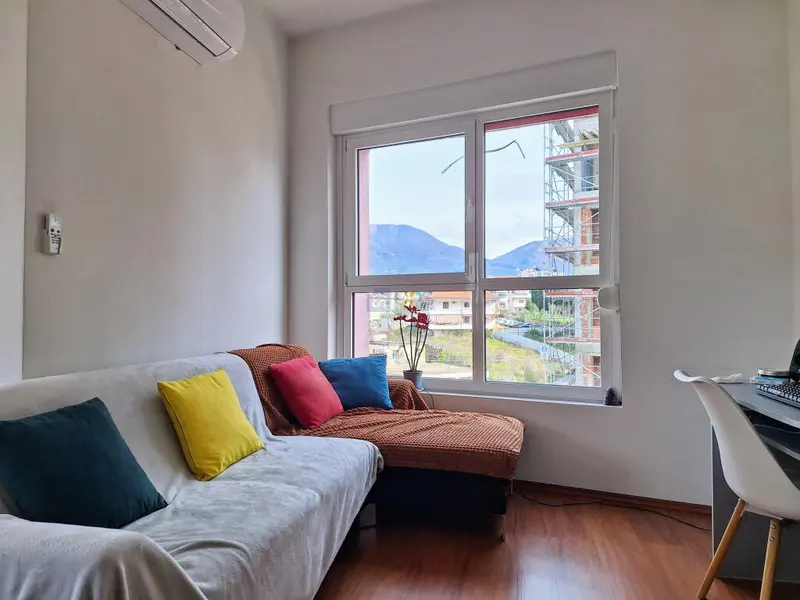 Appartamento 2+1 in affitto ad Ali Demi, Tirana, 85 m²