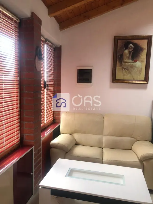 Monolocale in affitto a Siri Kodra, Tirana, 30 m²