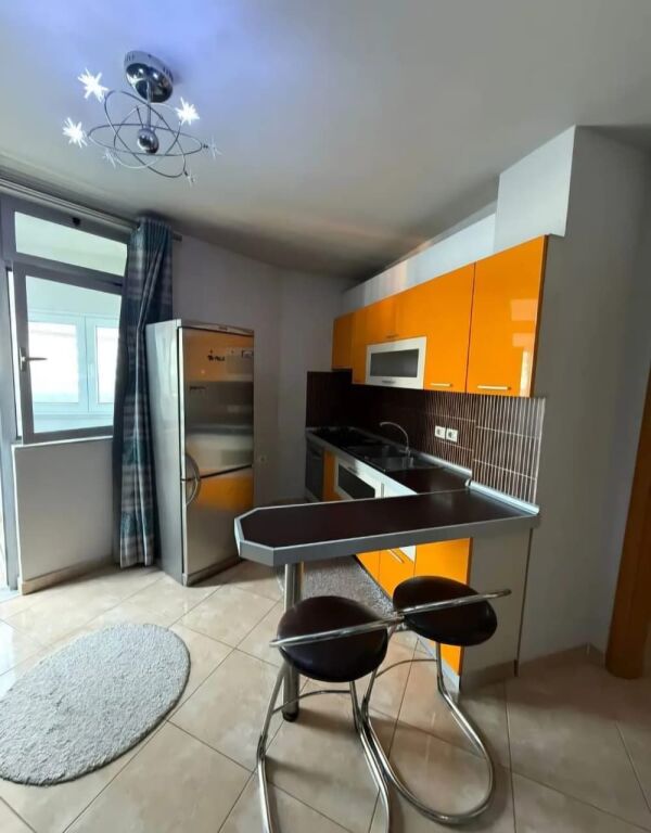 Appartamento 2+1 in affitto a Rruga Irfan Tomini, Tirana, 90 m². Foto 2 di 3