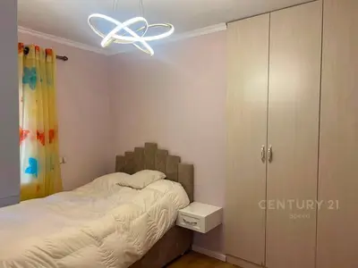 Apartment 3+1 for rent in Rruga Petro Nini Luarasi, Tirana, 80 m². Photo 4 of 7