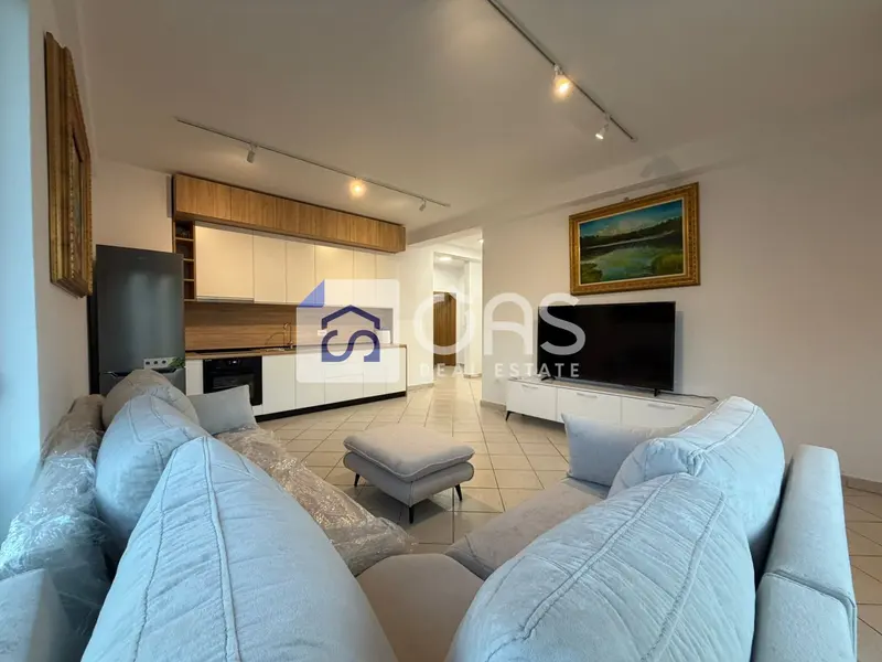 Appartamento 2+1 in affitto a Tregu Elektrik, Tirana, 100 m²