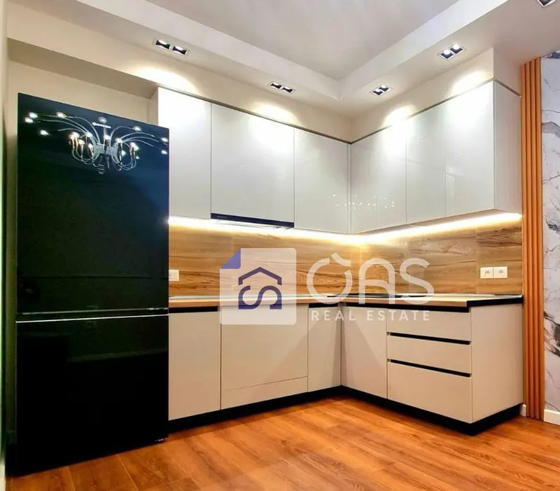 Appartamento 1+1 in affitto a Liqeni i Thatë, Tirana, 65 m²