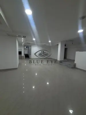 Locale commerciale in affitto a Stadiumi, Durazzo, 174 m². Foto 4 di 11