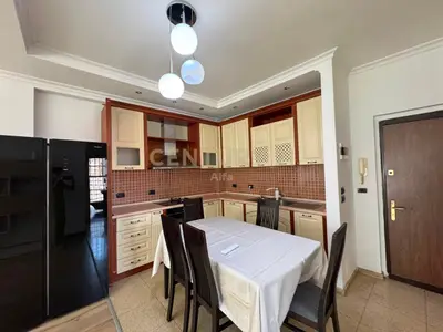Apartment 2+1 for rent in Parlamenti, Tirana, 100 m². Photo 3 of 12