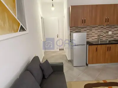 Apartament 1+1 me qera në Astir, Tiranë, 70 m². Foto 1 nga 11