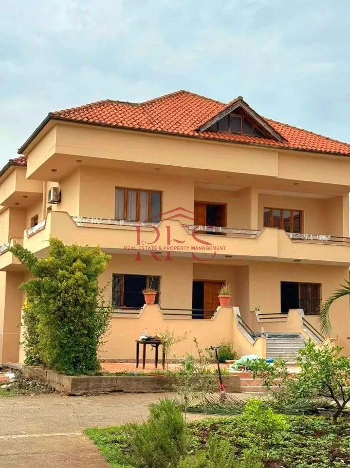 Vilë me qera në Allias, Tiranë, 149 m². Foto 1 nga 5