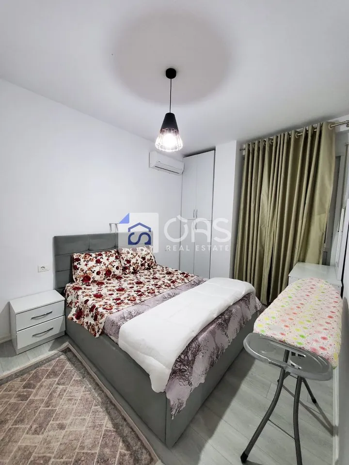 Appartamento 1+1 in affitto a Komuna e Parisit, Tirana, 58 m². Foto 1 di 7