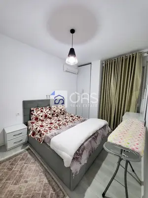 Appartamento 1+1 in affitto a Komuna e Parisit, Tirana, 58 m². Foto 1 di 7