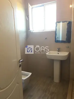 Appartamento 1+1 in affitto a Fresku, Tirana, 67 m². Foto 3 di 3