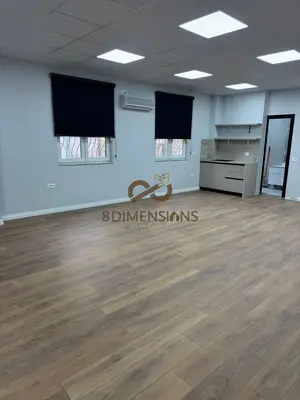 Dyqan me qera në Sheshi Skënderbej, Tiranë, 68 m². Foto 3 nga 3