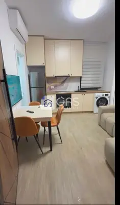 Apartament 1+1 me qera në 5 Maj, Tiranë, 60 m². Foto 3 nga 3