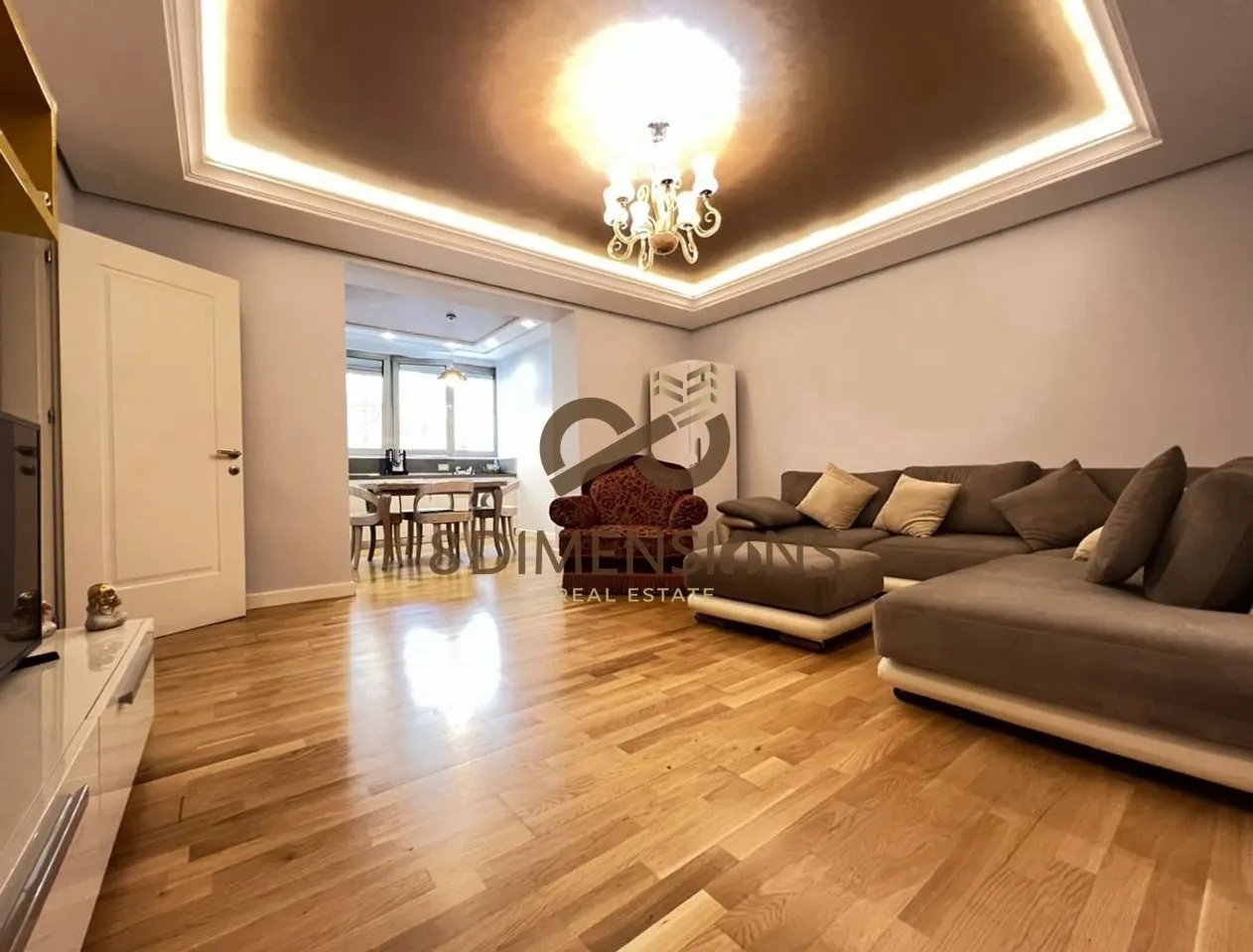 Appartamento 2+1 in affitto a Sheshi Skënderbej, Tirana, 96 m². Foto 1 di 12