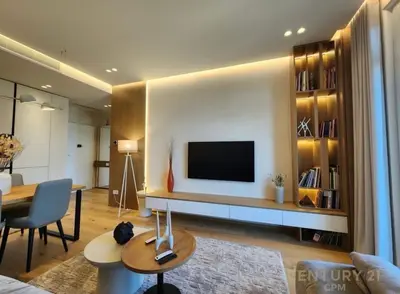 Apartment 1+1 for rent in Kompleksi Dinamo, Tirana, 95 m². Photo 2 of 7
