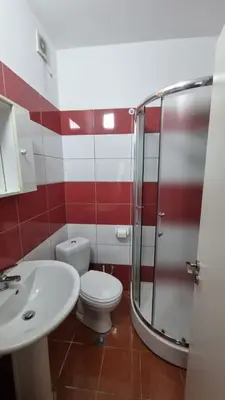 Apartament 2+1 me qera në Teatri Migjeni, Shkodër, 80 m². Foto 8 nga 10