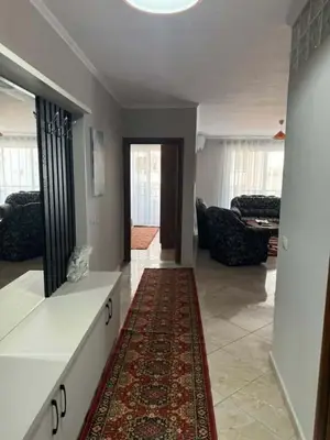 Apartament 1+1 me qera në Rruga Dalip Peza, Durrës, 62 m². Foto 2 nga 8
