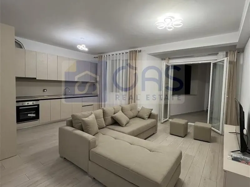 Appartamento 2+1 in affitto ad Astir, Tirana, 101 m²