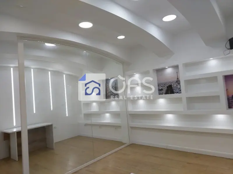 Dyqan me qera në Myslym Shyri, Tiranë, 73 m²