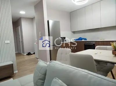 Apartment 1+1 for rent in Pazari i Ri, Tirana, 75 m². Photo 2 of 4