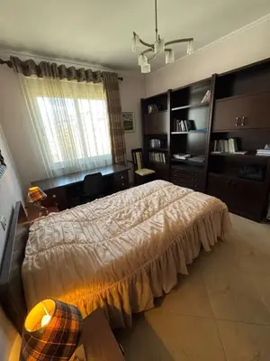Apartment 3+1 for rent in Komuna e Parisit, Tirana, 122 m². Photo 8 of 10