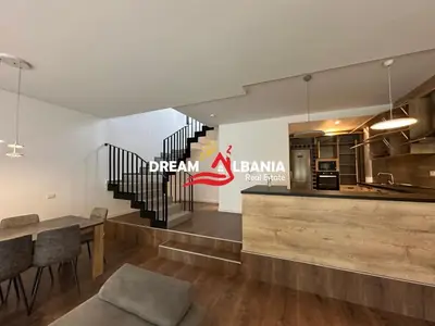 Villa in affitto a Mullet, Tirana, 250 m². Foto 3 di 12