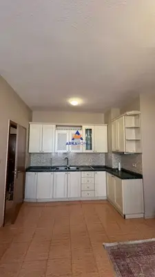 Apartment 1+1 for rent in Bulevardi Zogu I, Tirana, 64 m². Photo 3 of 5